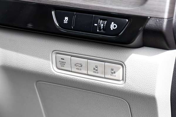 2023 Kia Carnival Platinum KA4