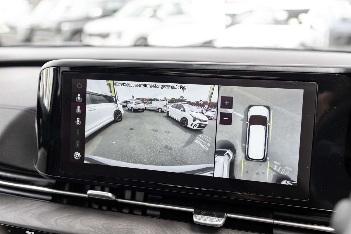 2023 Kia Carnival Platinum KA4