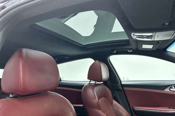 2019 Kia Stinger GT CK thumb-14