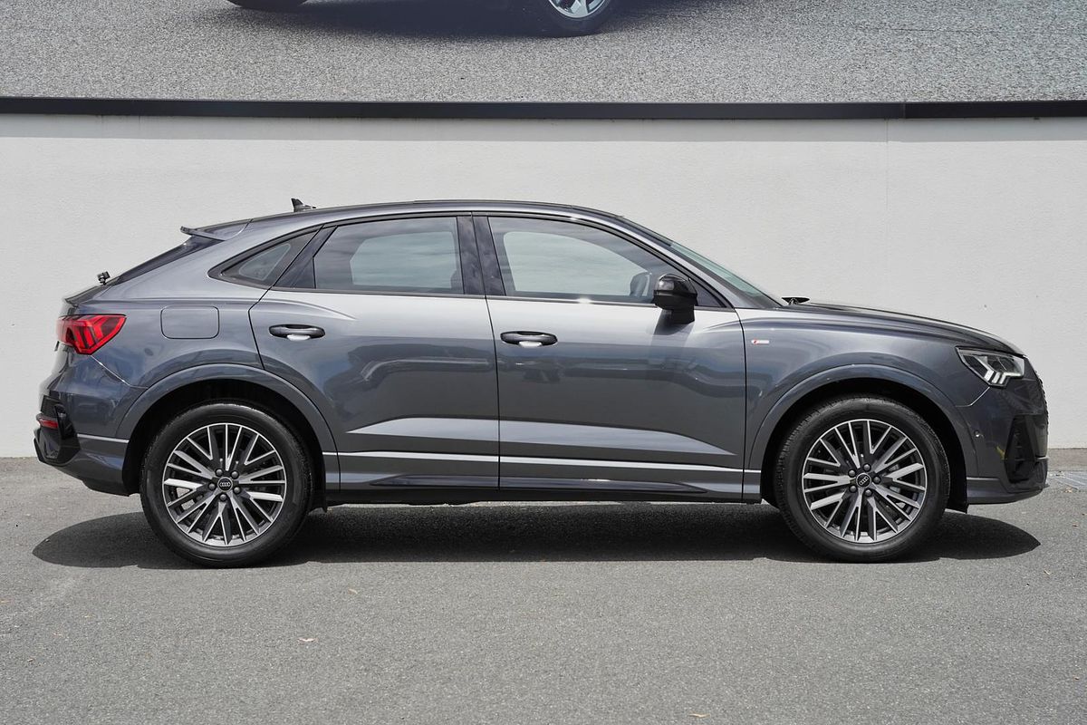 2025 Audi Q3 35 TFSI S line edition F3