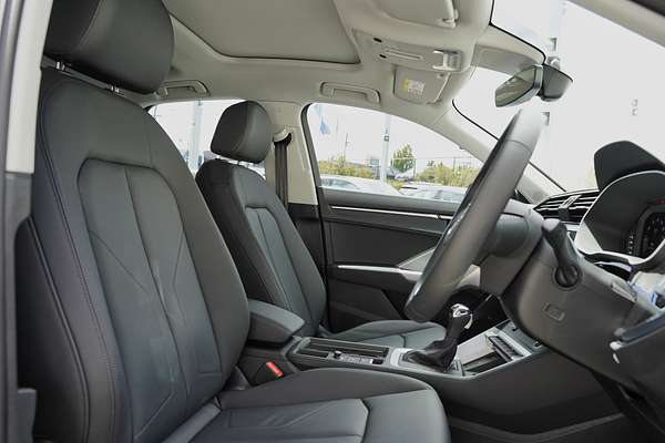 2025 Audi Q3 35 TFSI S line edition F3