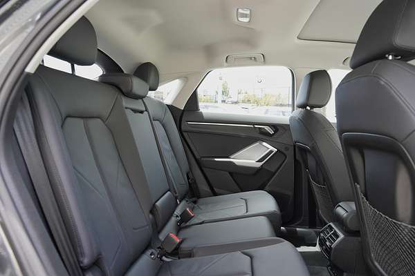 2025 Audi Q3 35 TFSI S line edition F3