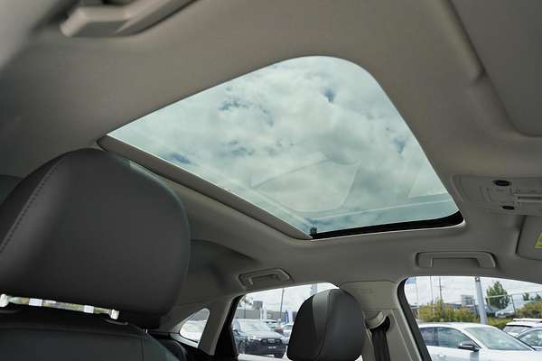 2025 Audi Q3 35 TFSI S line edition F3