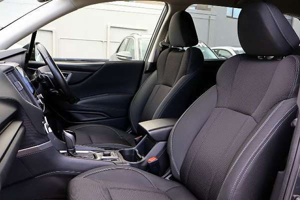 2023 Subaru Forester 2.5i S5