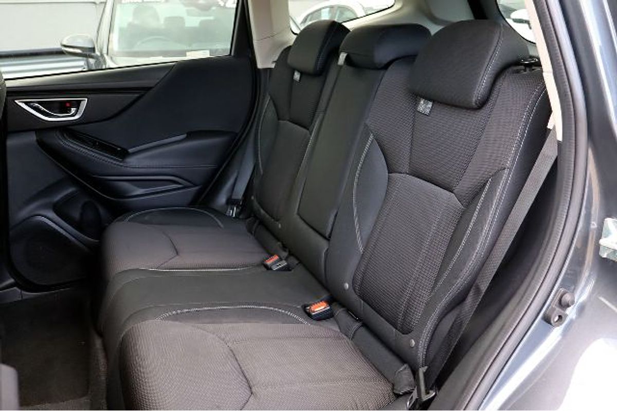 2023 Subaru Forester 2.5i S5