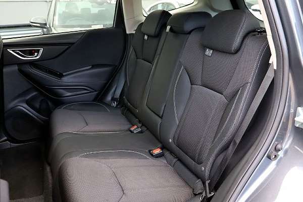 2023 Subaru Forester 2.5i S5