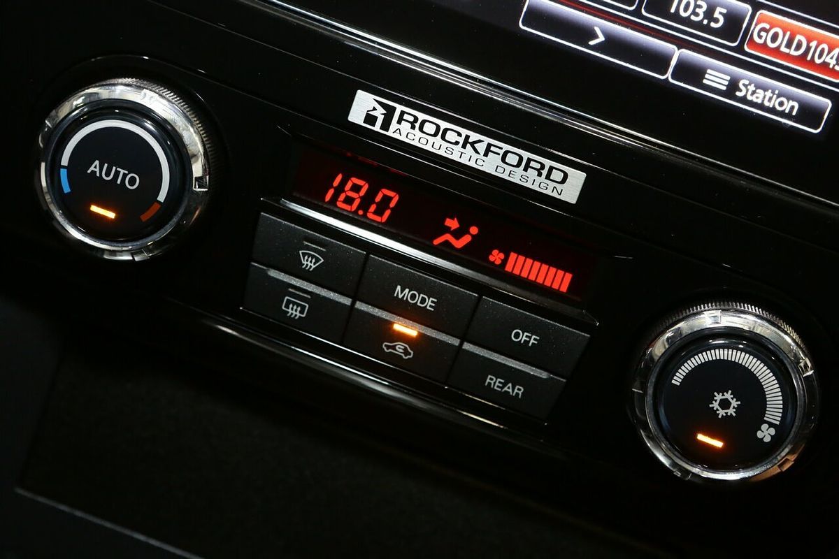 2018 Mitsubishi Pajero Exceed NX