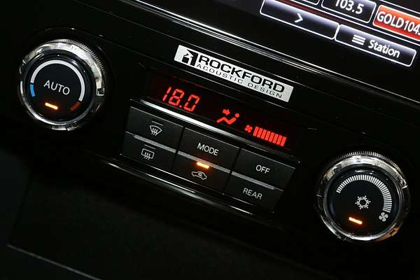 2018 Mitsubishi Pajero Exceed NX