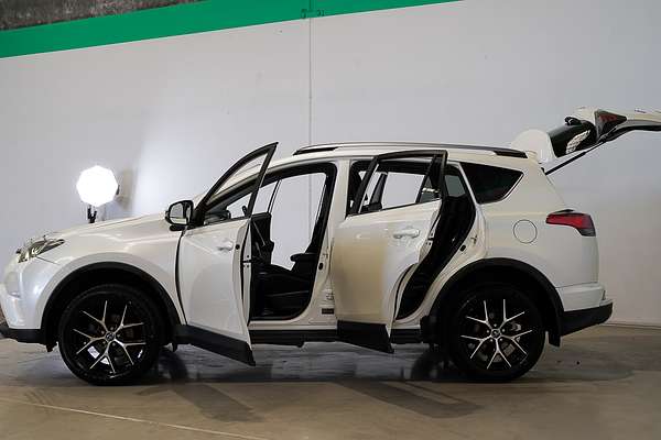 2017 Toyota RAV4 GXL ASA44R