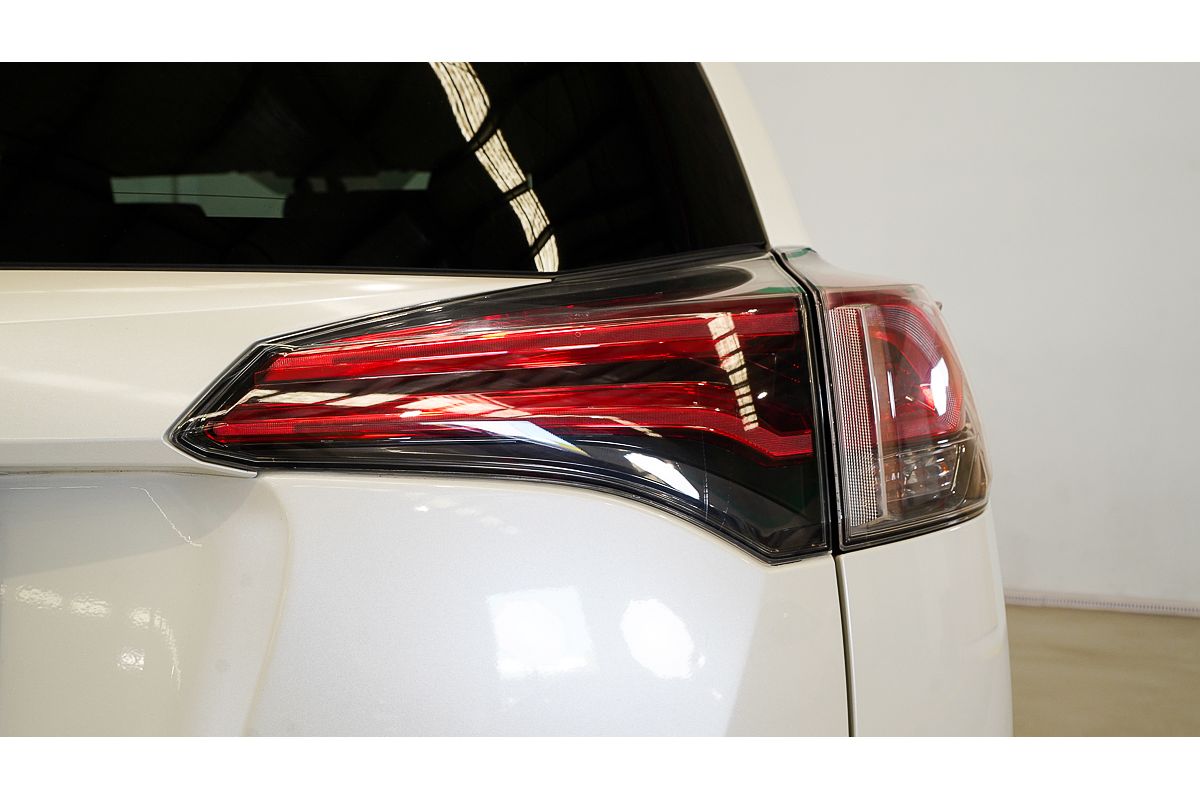 2017 Toyota RAV4 GXL ASA44R