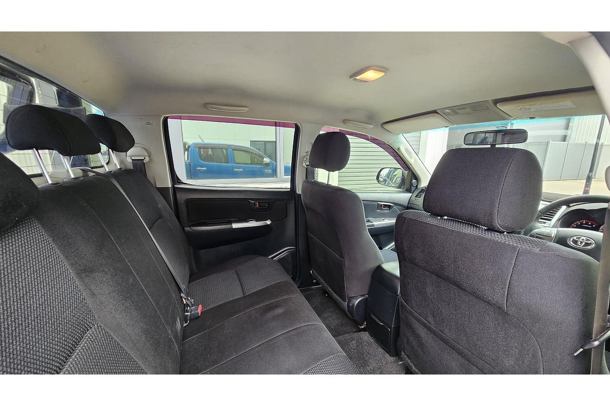 2014 Toyota Hilux SR5 KUN26R 4X4