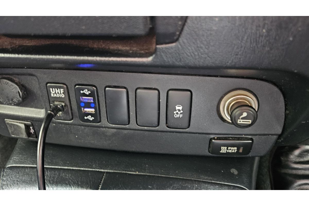 2014 Toyota Hilux SR5 KUN26R 4X4