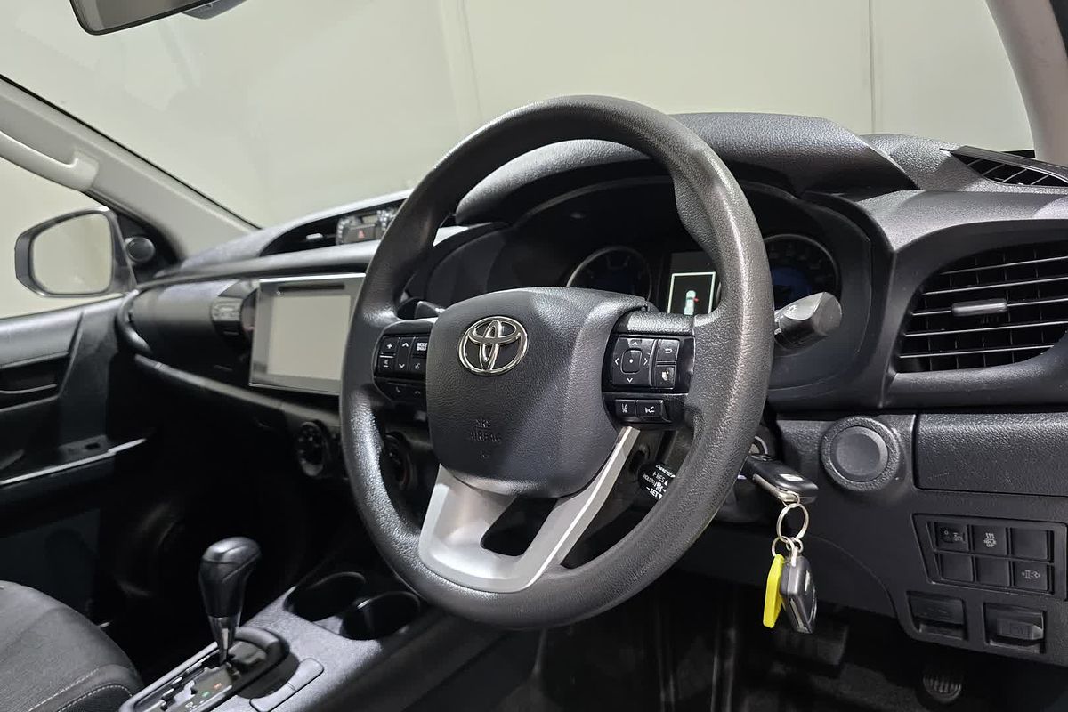 2019 Toyota Hilux SR GUN126R 4X4