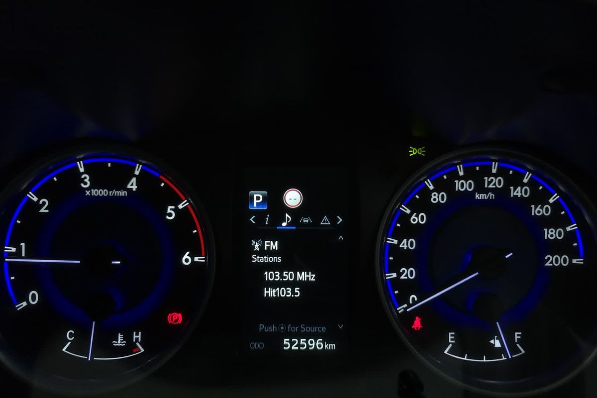 2019 Toyota Hilux SR GUN126R 4X4