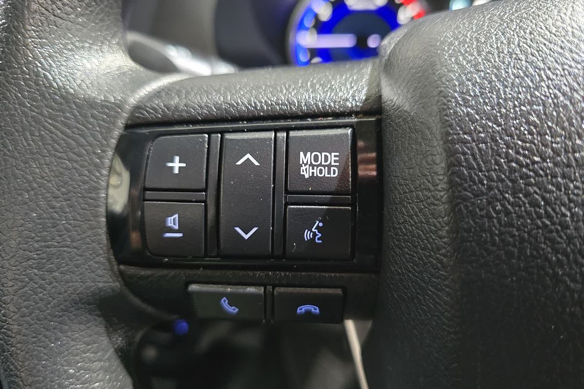 2019 Toyota Hilux SR GUN126R 4X4