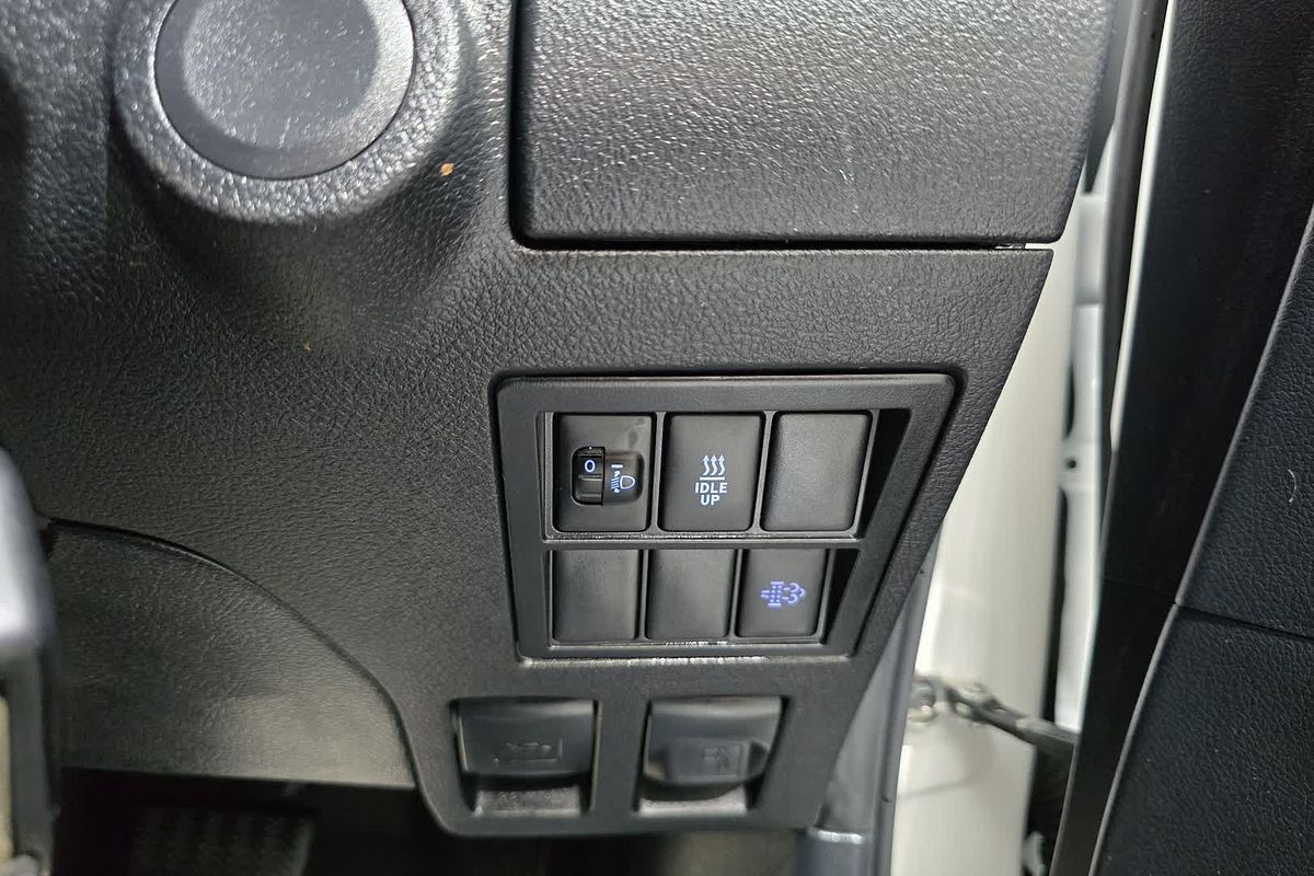 2019 Toyota Hilux SR GUN126R 4X4