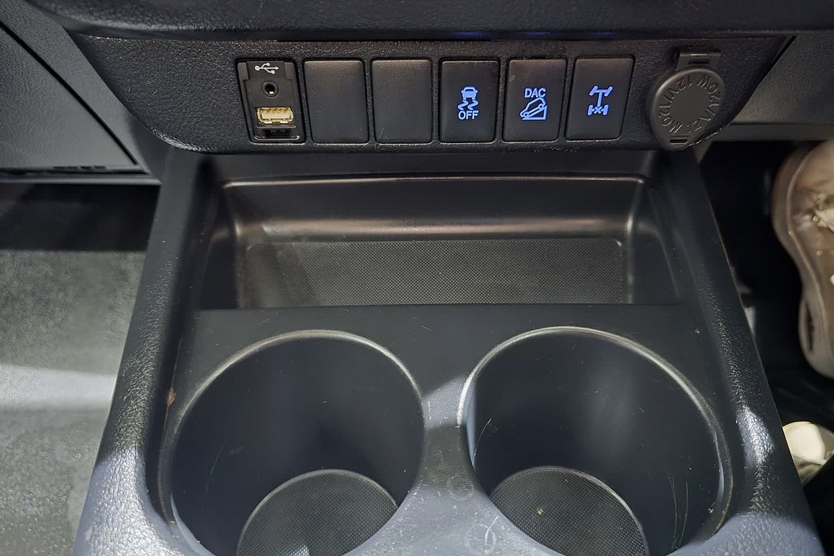 2019 Toyota Hilux SR GUN126R 4X4