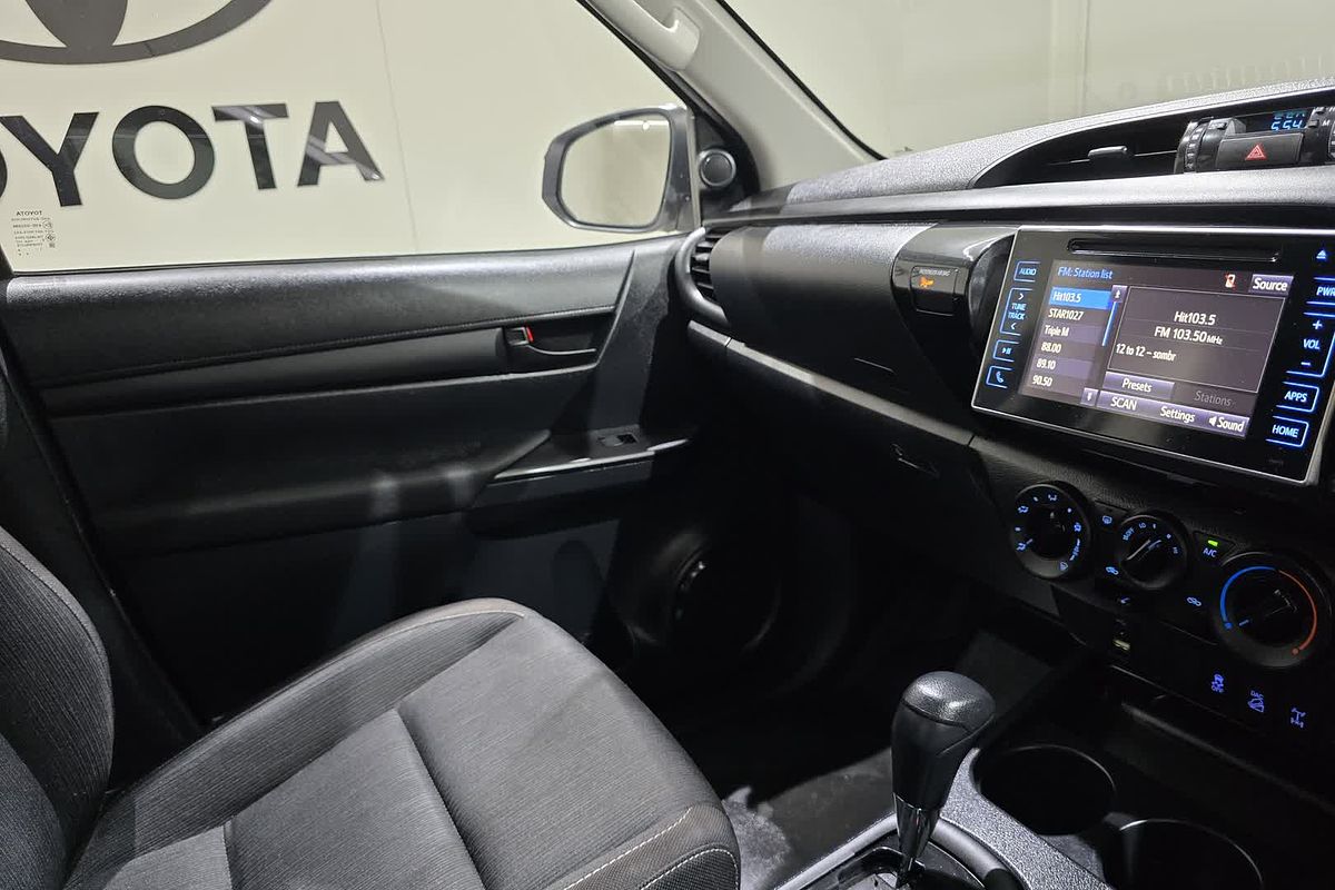 2019 Toyota Hilux SR GUN126R 4X4