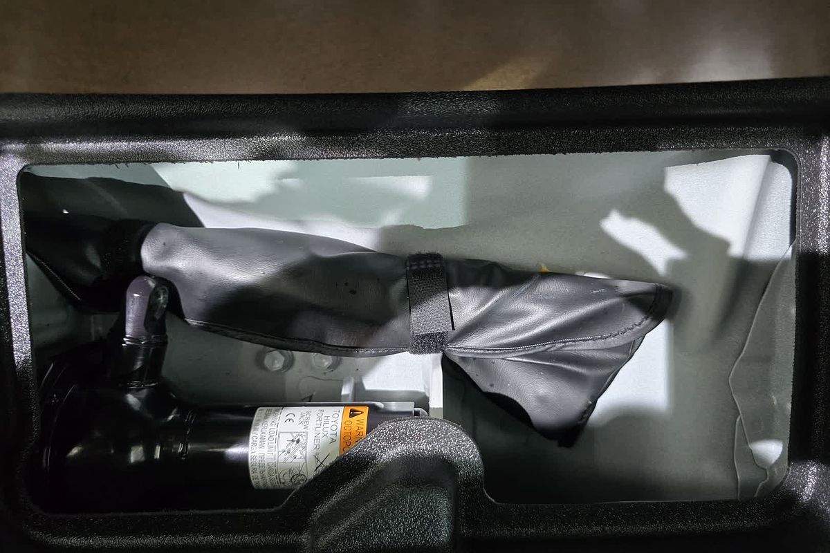 2019 Toyota Hilux SR GUN126R 4X4