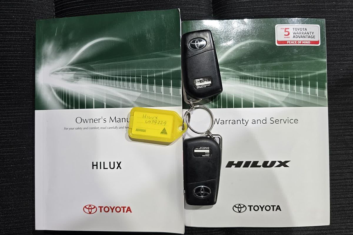 2019 Toyota Hilux SR GUN126R 4X4