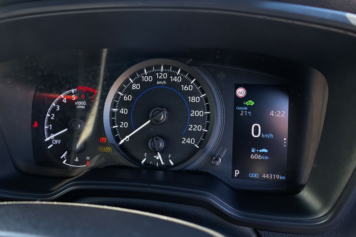 2022 Toyota Corolla Ascent Sport Hybrid ZWE211R