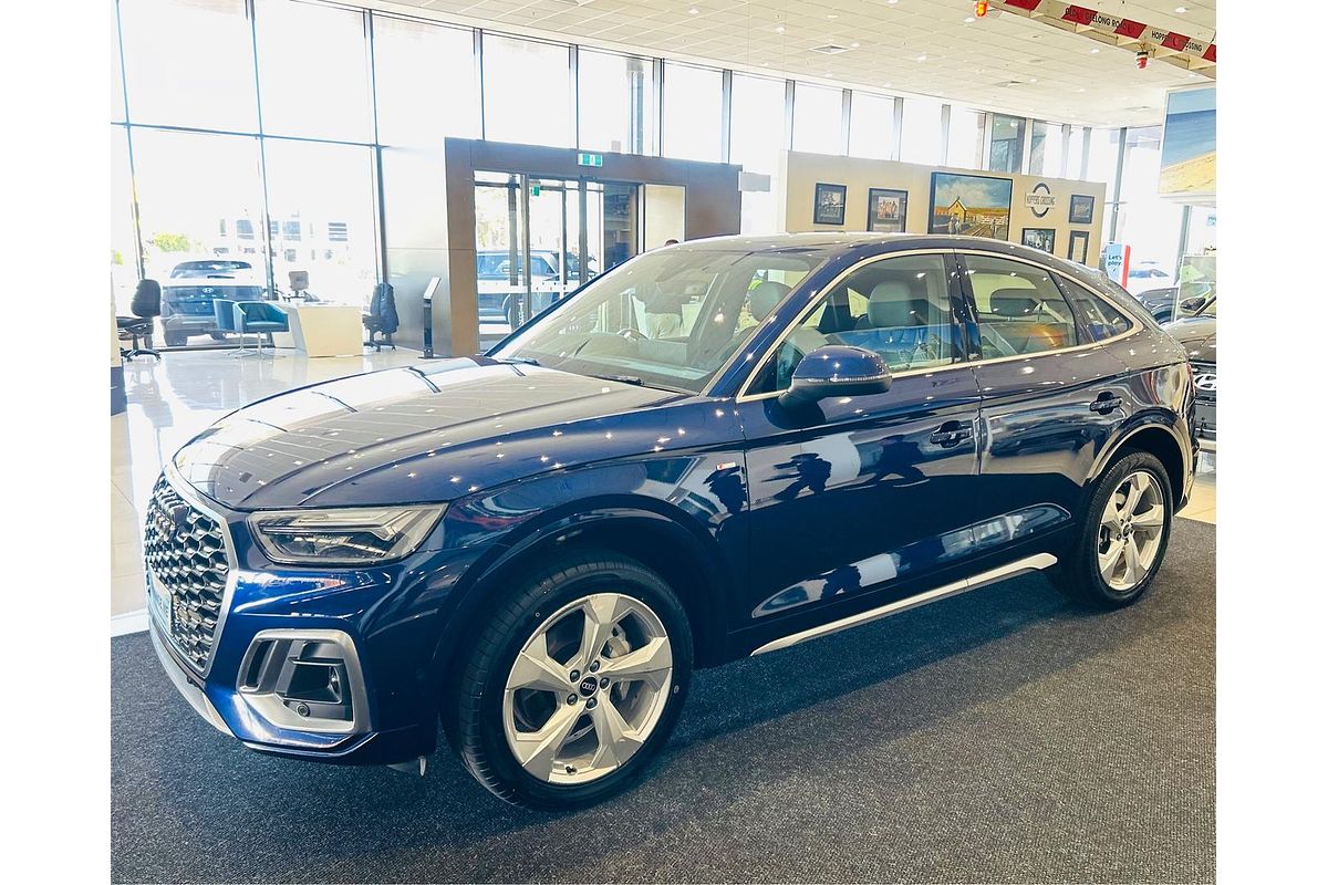 2023 Audi Q5 40 TDI S line FY