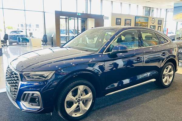 2023 Audi Q5 40 TDI S line FY
