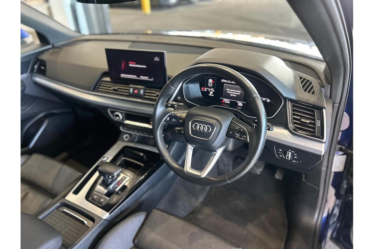 2023 Audi Q5 40 TDI S line FY