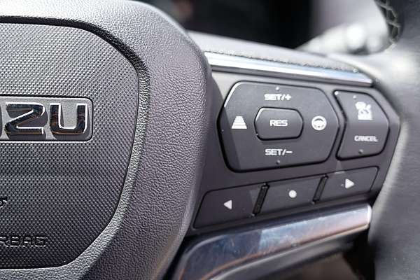 2025 Isuzu D-MAX LS-U 4X4