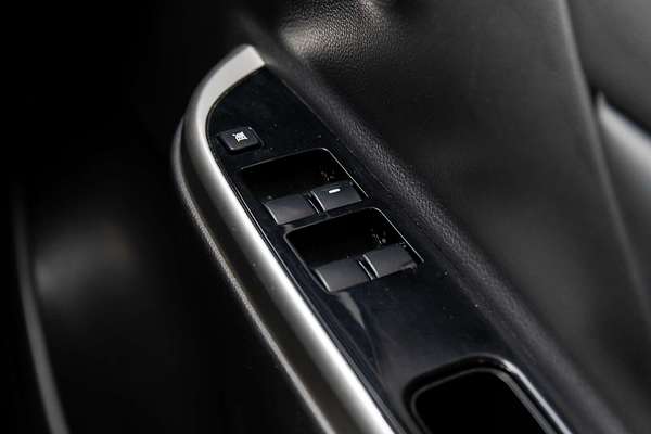 2019 Mitsubishi Triton GLS Premium MR 4X4