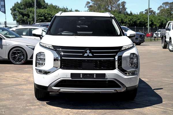 2025 Mitsubishi Outlander Aspire ZM