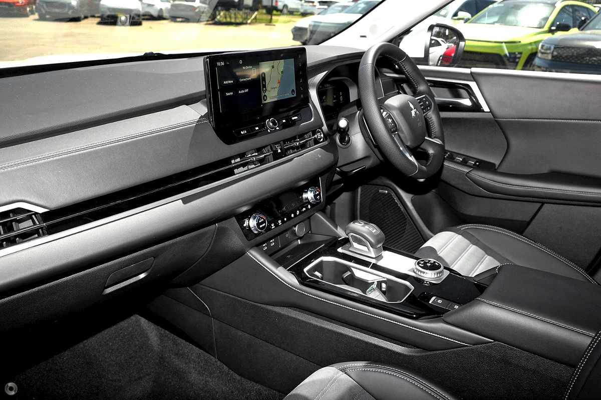 2025 Mitsubishi Outlander Aspire ZM