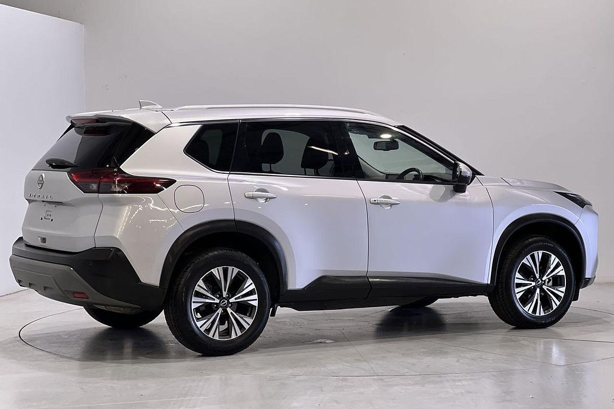 2023 Nissan X-TRAIL ST-L T33