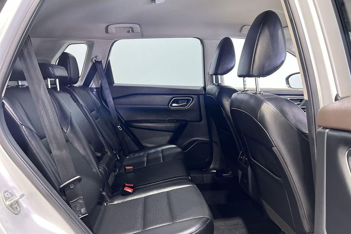 2023 Nissan X-TRAIL ST-L T33