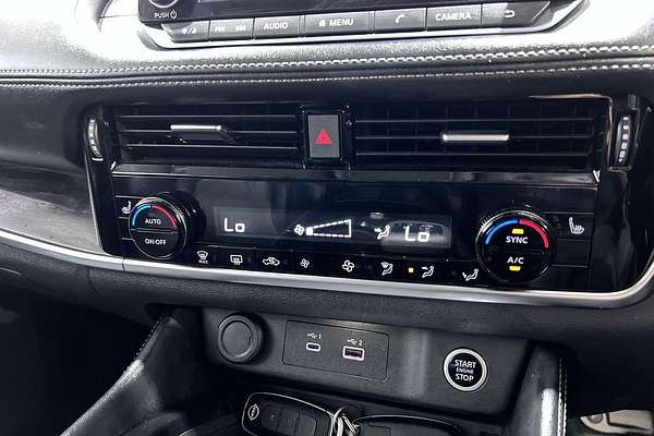 2023 Nissan X-TRAIL ST-L T33