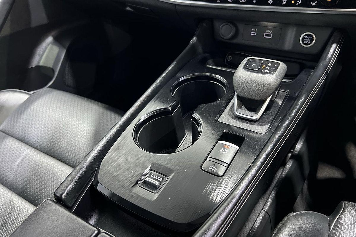 2023 Nissan X-TRAIL ST-L T33