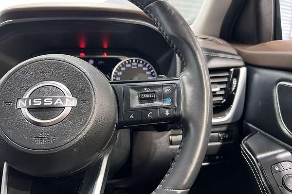 2023 Nissan X-TRAIL ST-L T33