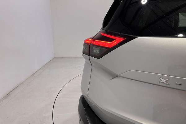 2023 Nissan X-TRAIL ST-L T33