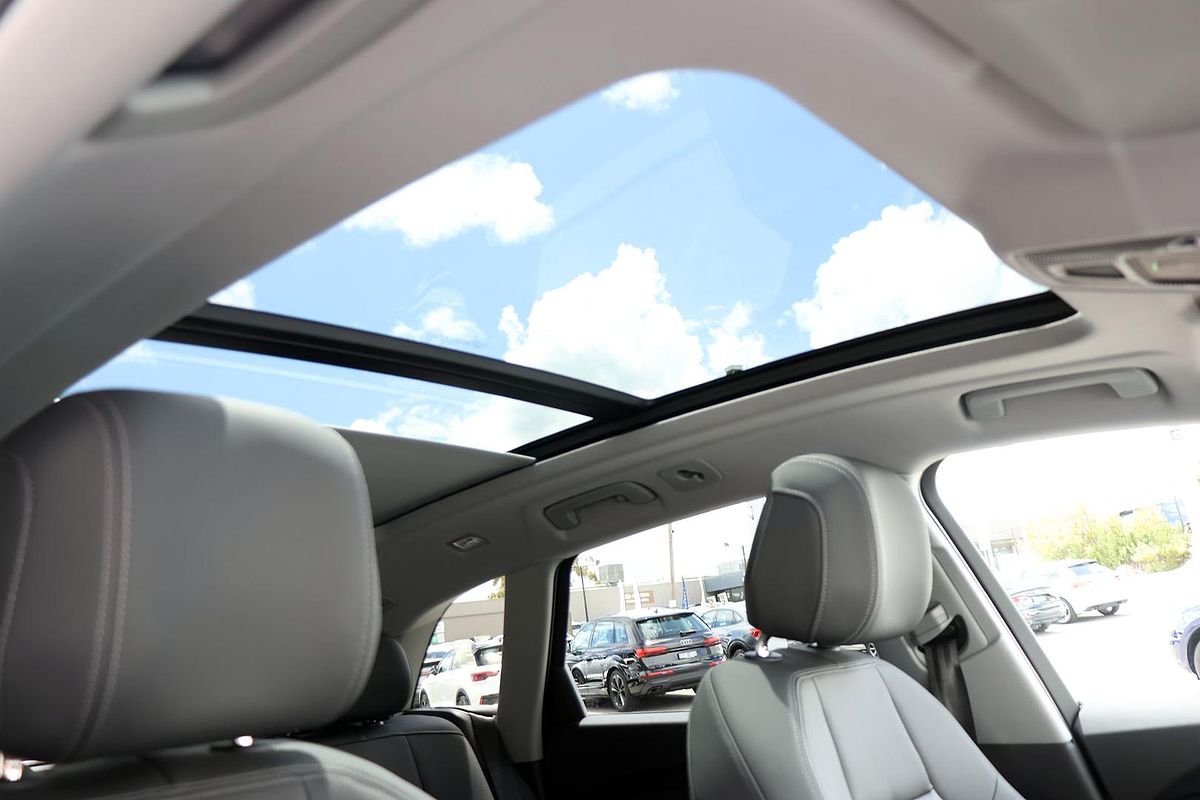 2025 Audi Q5 TFSI 150kW GU