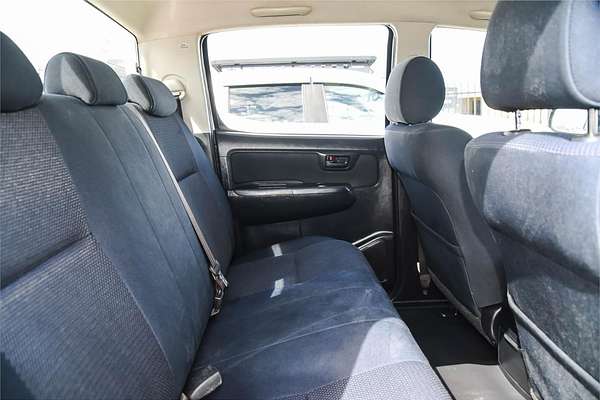 2014 Toyota Hilux SR KUN26R 4X4