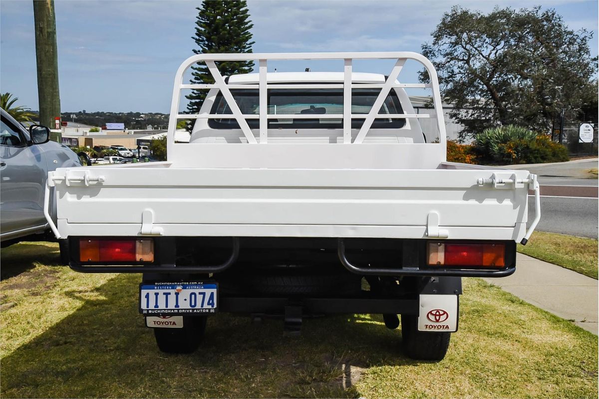 2014 Toyota Hilux SR KUN26R 4X4