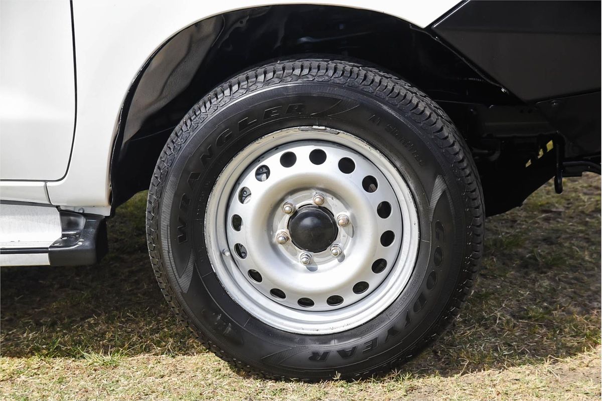 2014 Toyota Hilux SR KUN26R 4X4