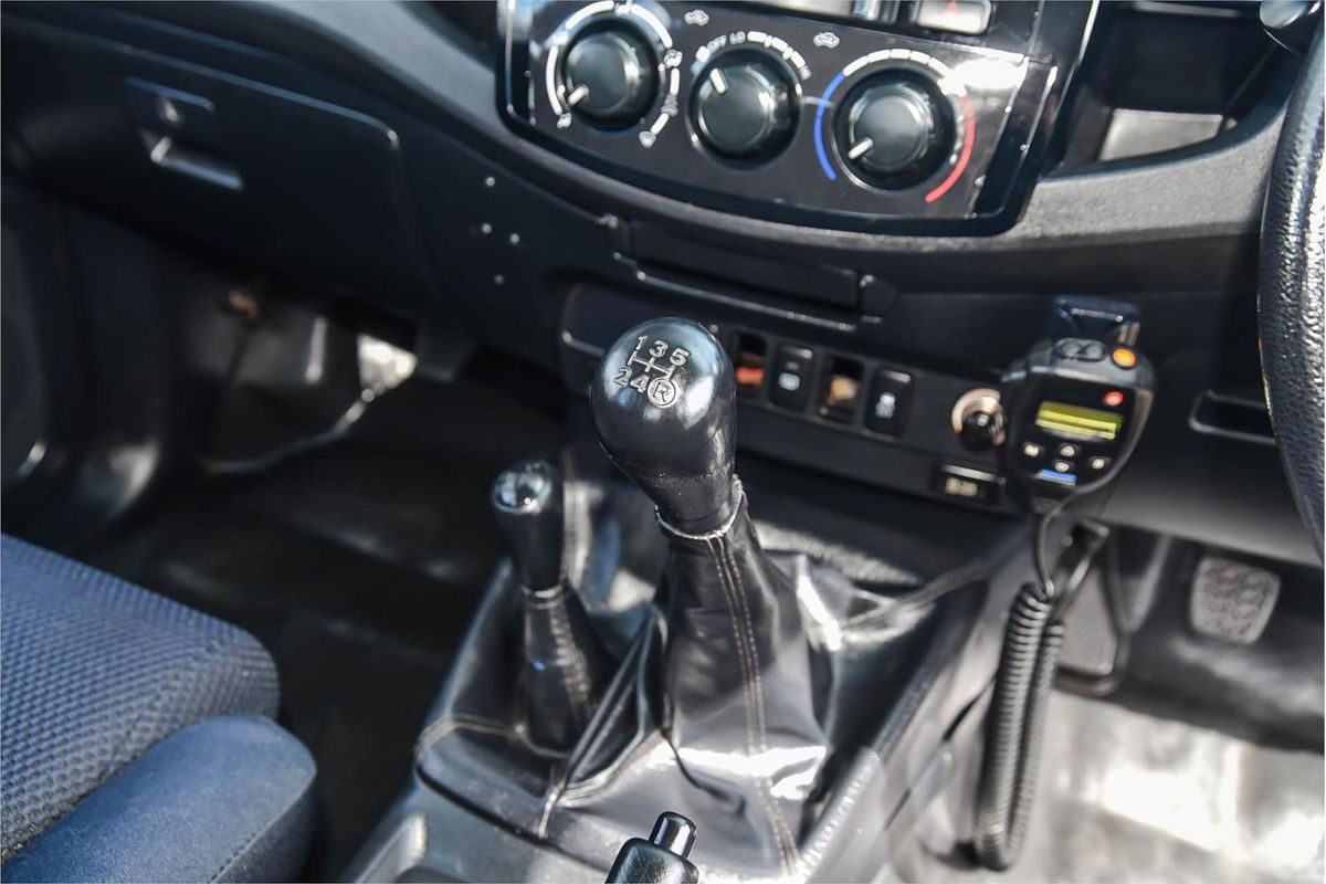 2014 Toyota Hilux SR KUN26R 4X4