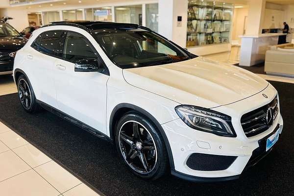 2014 Mercedes-Benz GLA-Class GLA250 X156