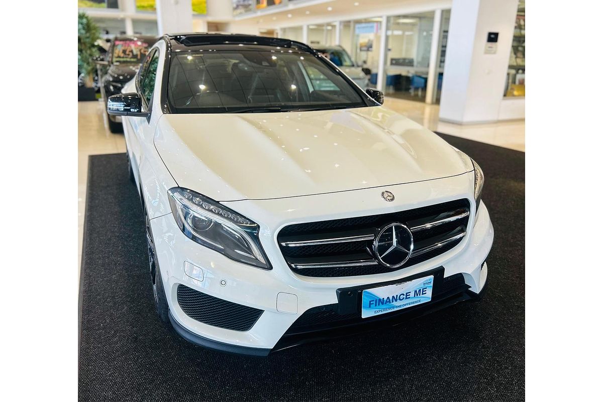 2014 Mercedes-Benz GLA-Class GLA250 X156