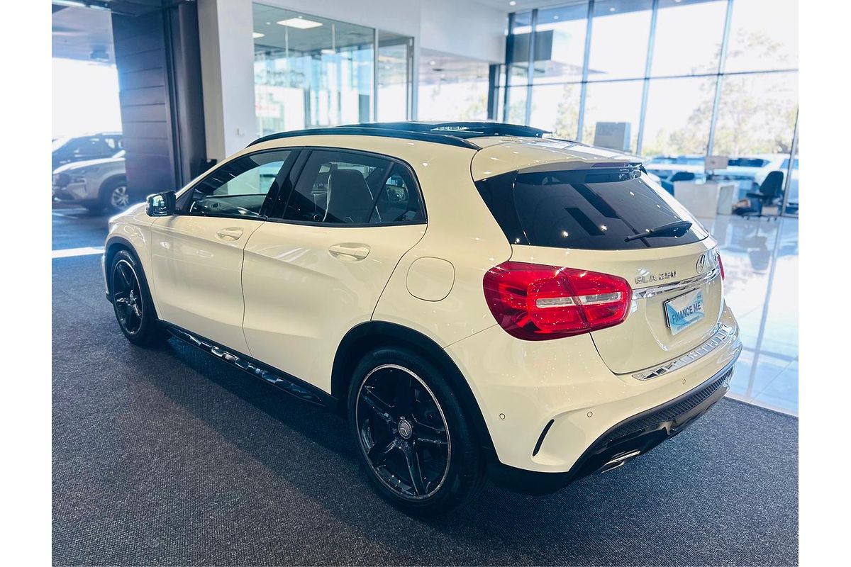 2014 Mercedes-Benz GLA-Class GLA250 X156