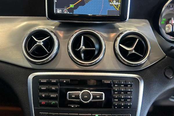 2014 Mercedes-Benz GLA-Class GLA250 X156