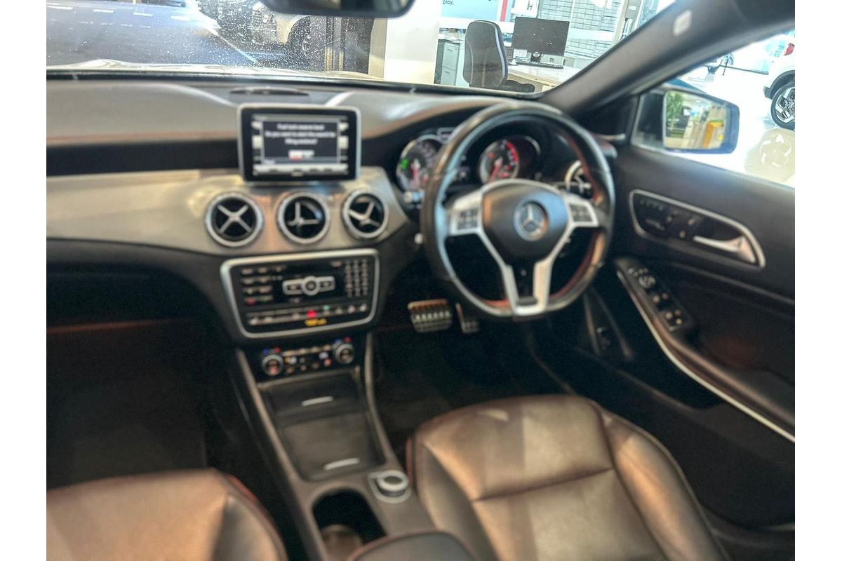 2014 Mercedes-Benz GLA-Class GLA250 X156