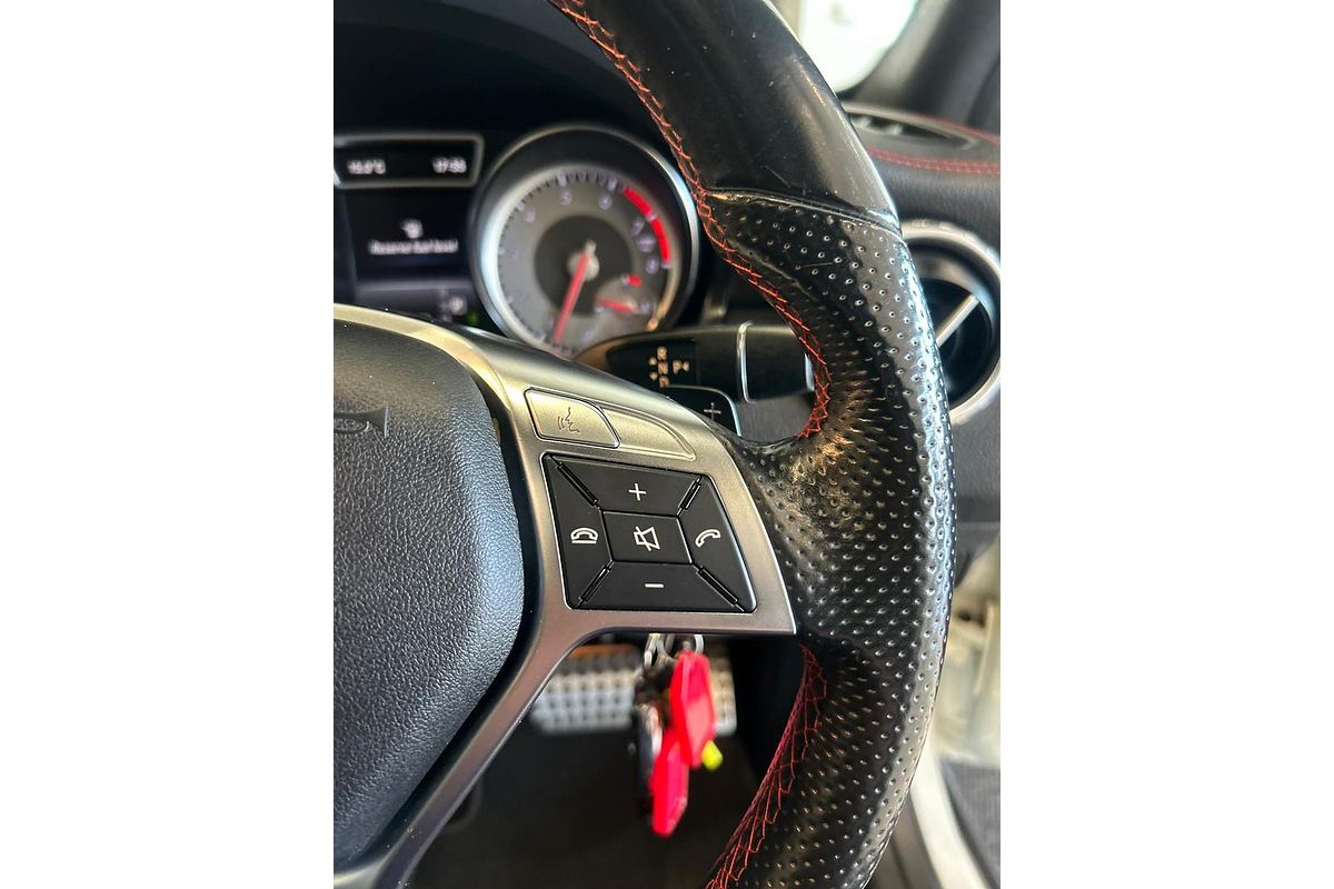 2014 Mercedes-Benz GLA-Class GLA250 X156