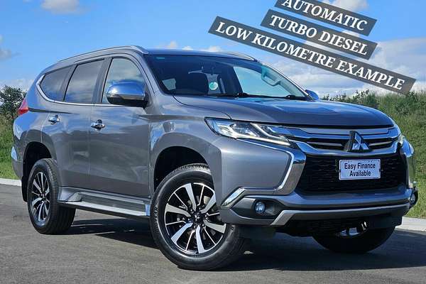 2016 Mitsubishi Pajero Sport GLX QE